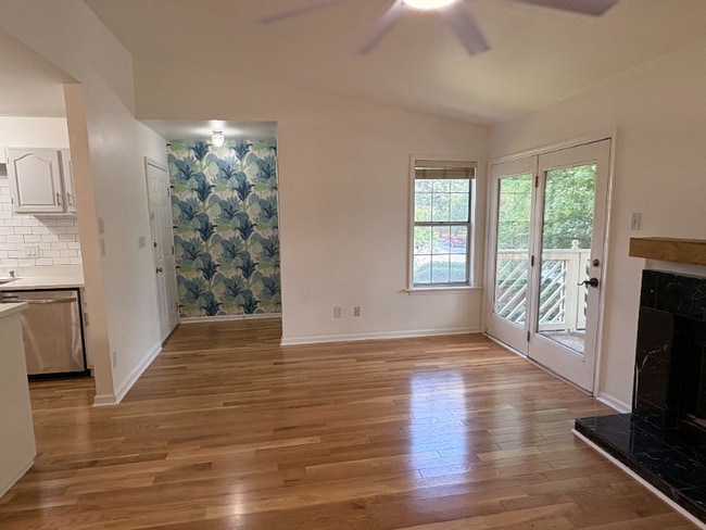property at 330 McGill Pl NE