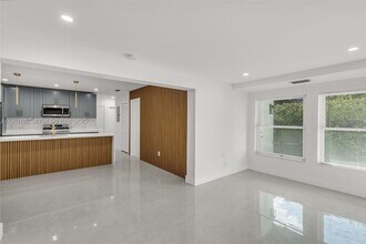 4802 NW 11th Ave in Miami, FL - Building Photo - Building Photo