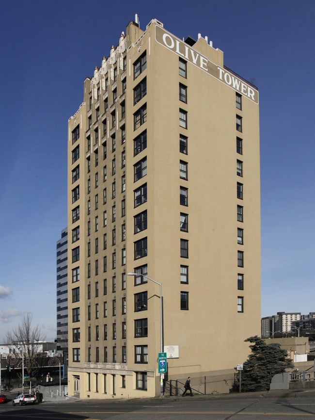 Olive Towers Apartments in Seattle, WA - Foto de edificio - Building Photo