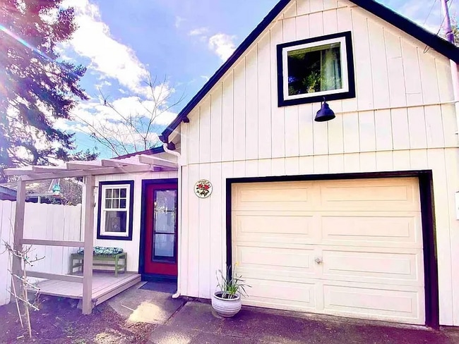 4409 SE 89th Ave, Unit B