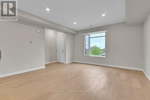 368 Rhonda Stewart Private in Ottawa, ON - Building Photo