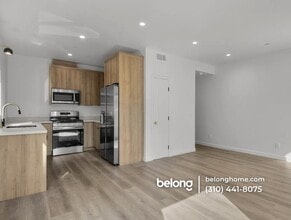 414 S Ave 56, Unit 1 in Los Angeles, CA - Foto de edificio - Building Photo