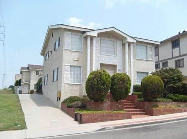 2511 Voorhees Ave-Unit -B in Redondo Beach, CA - Building Photo - Building Photo