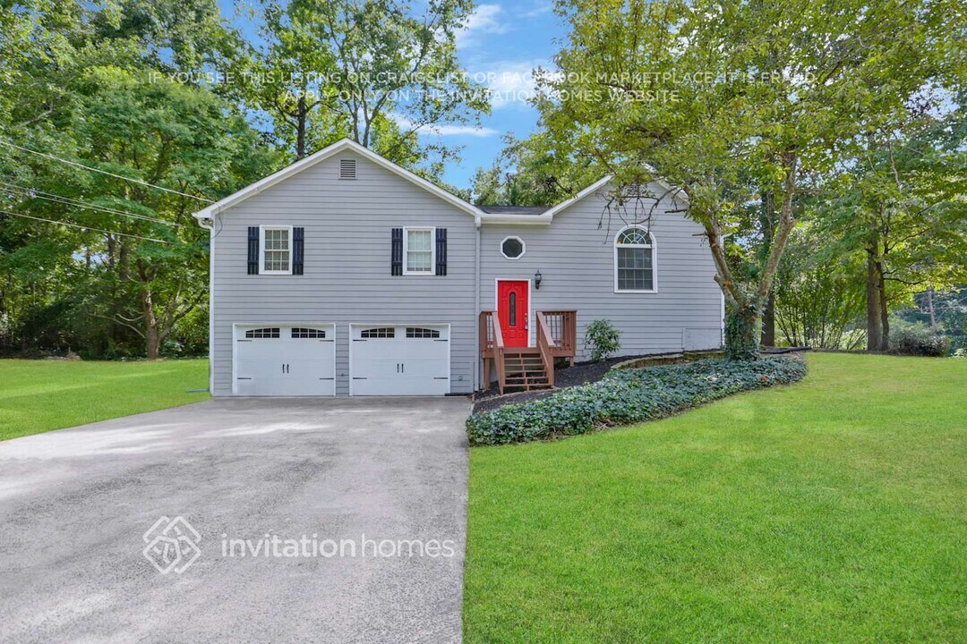 277 Water Way Trail in Powder Springs, GA - Building Photo