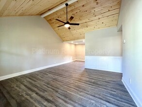 189 W Jefferson St in Hoschton, GA - Building Photo - Building Photo