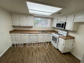 3936 W Meadow Ave in Visalia, CA - Building Photo - Building Photo