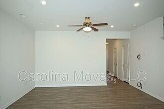 17 Country Dale Dr in Greer, SC - Building Photo - Building Photo