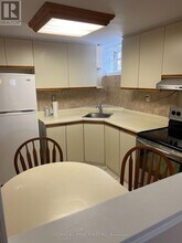 65 Hildenboro Square in Toronto, ON - Building Photo - Building Photo