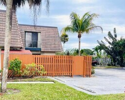 326 Jupiter Lakes Blvd in Jupiter, FL - Building Photo