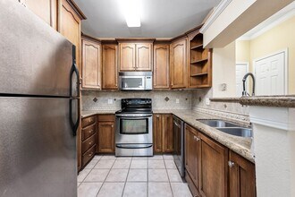 1330 Old Spanish Trl, Unit 4209 in Houston, TX - Building Photo - Building Photo