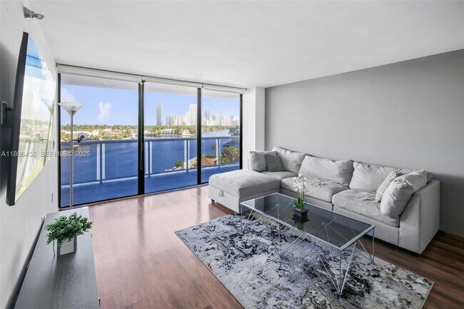 property at 20515 E Country Club Dr