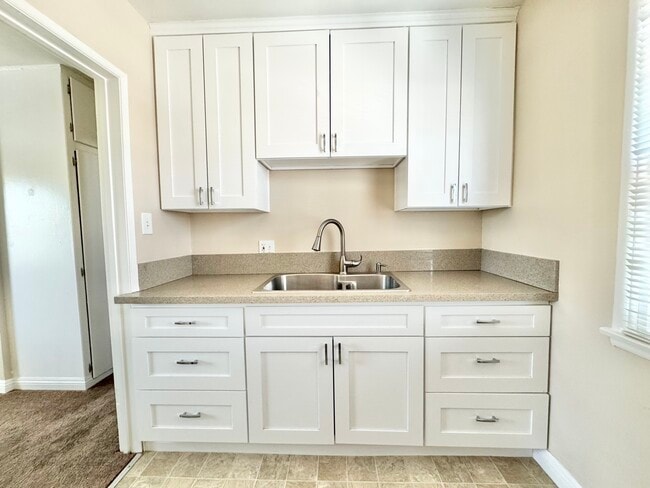 property at 112 N Lincoln Ave