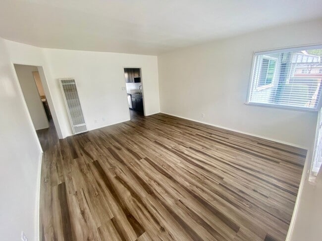 3819 Artesia Blvd in Torrance, CA - Building Photo - Building Photo