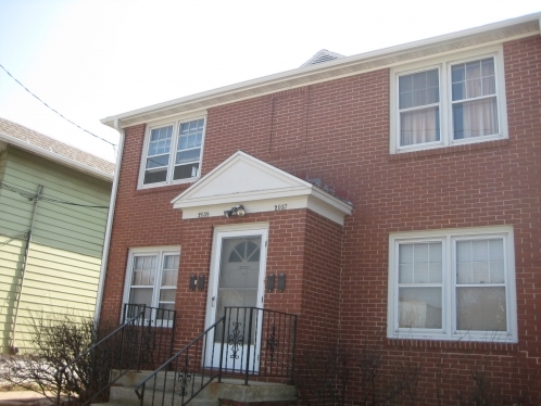 East Washington Avenue Apartments in Madison, WI - Building Photo