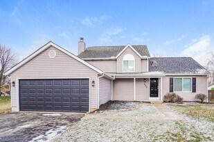 4008 Thompson Ave in Grove City, OH - Building Photo