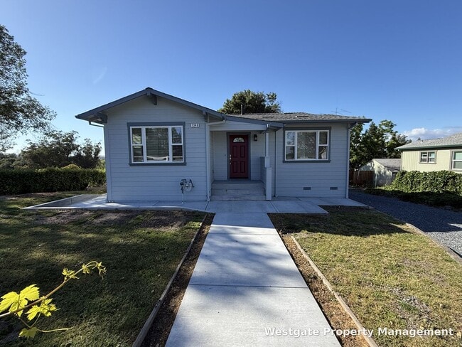 1346 Skillman Ln in Petaluma, CA - Building Photo - Building Photo