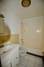 48 Enid St in Bridgeport, CT - Building Photo - Building Photo