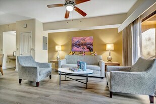 12562 International Dr in Orlando, FL - Building Photo