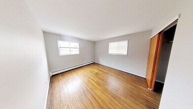 Woodhill Condominiums in Rochester, NY - Building Photo - Interior Photo