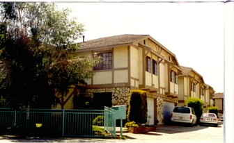 9468 Cortada St Apartments