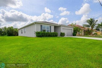 3537 SW San Benito St in Port St. Lucie, FL - Building Photo - Building Photo