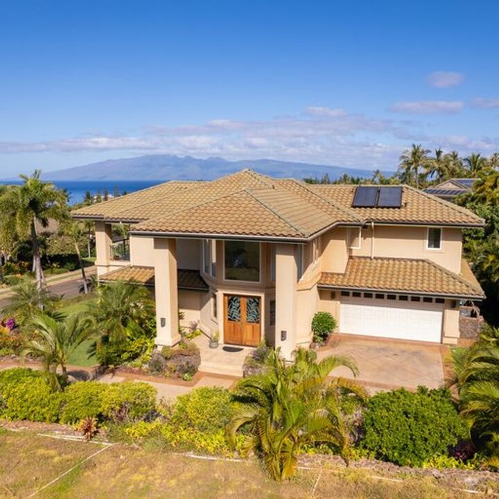 337 Aalii Way in Lahaina, HI - Foto de edificio