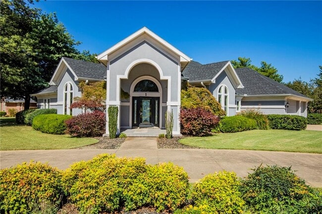 property at 1 Darian Dr