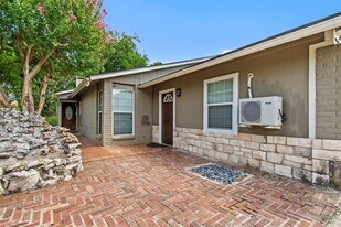 9611 Teasdale Terrace in Austin, TX - Building Photo