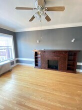 833 W Cornelia Ave in Chicago, IL - Building Photo - Building Photo