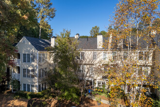 Cannon Gate Condominiums in Marietta, GA - Building Photo - Building Photo