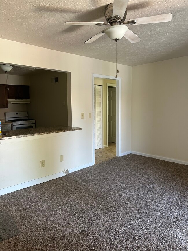 3101 Burlew Blvd, Unit A in Owensboro, KY - Foto de edificio - Building Photo