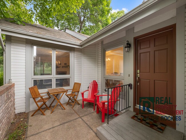 property at 636 Cheyenne Dr