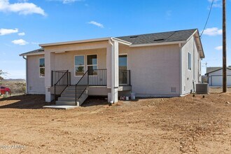 20175 E Cedar Canyon Dr in Mayer, AZ - Building Photo - Building Photo