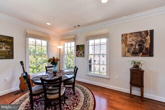 1115 Cameron St in Alexandria, VA - Building Photo - Building Photo