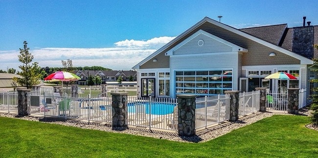 Bear Creek Meadows - Petoskey, MI in Petoskey, MI - Building Photo - Building Photo