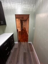 511 William St, Unit 2 in Fall River, MA - Foto de edificio - Building Photo