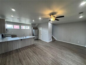 1512 S Razorback Rd in Fayetteville, AR - Building Photo - Building Photo