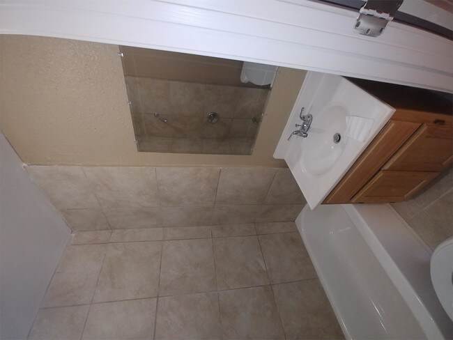 95 N Willett St-Unit -Unit 5 in Memphis, TN - Building Photo - Building Photo