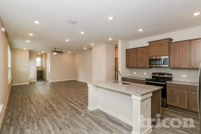 1604 Mexican Heather Dr in Leander, TX - Building Photo - Building Photo