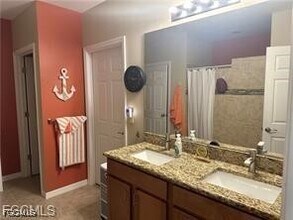 3075 Apple Blossom Dr in Alva, FL - Building Photo - Building Photo