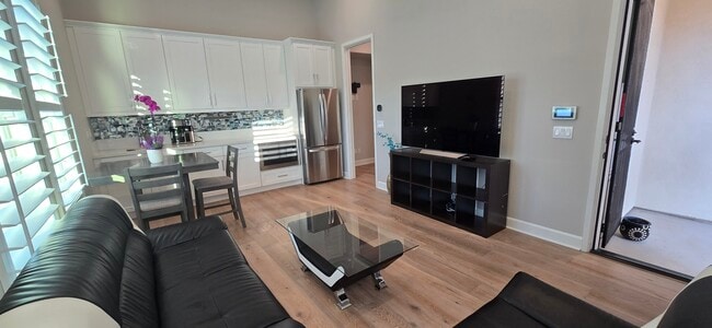 2946 Side Saddle Ln, Unit 1 in Escondido, CA - Building Photo - Building Photo