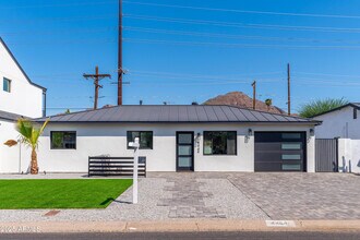 4464 E Campbell Ave in Phoenix, AZ - Building Photo - Building Photo