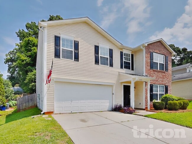 5337 Liberty Hall Cir in Winston-Salem, NC - Foto de edificio - Building Photo