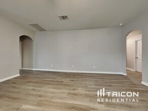 20017 Woodrow Wilson St in Manor, TX - Building Photo - Building Photo
