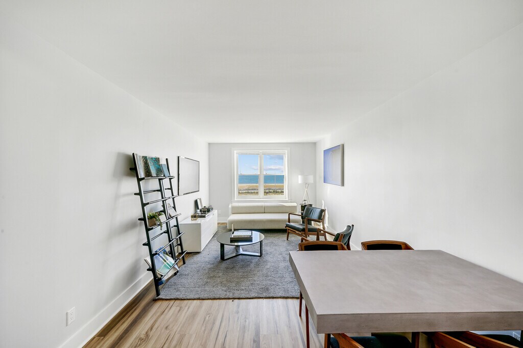 Wavecrest Gardens Far Rockaway, NY Apartments