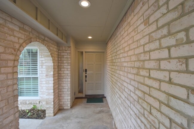 10802 Meadow Lake Ln in Houston, TX - Building Photo - Building Photo