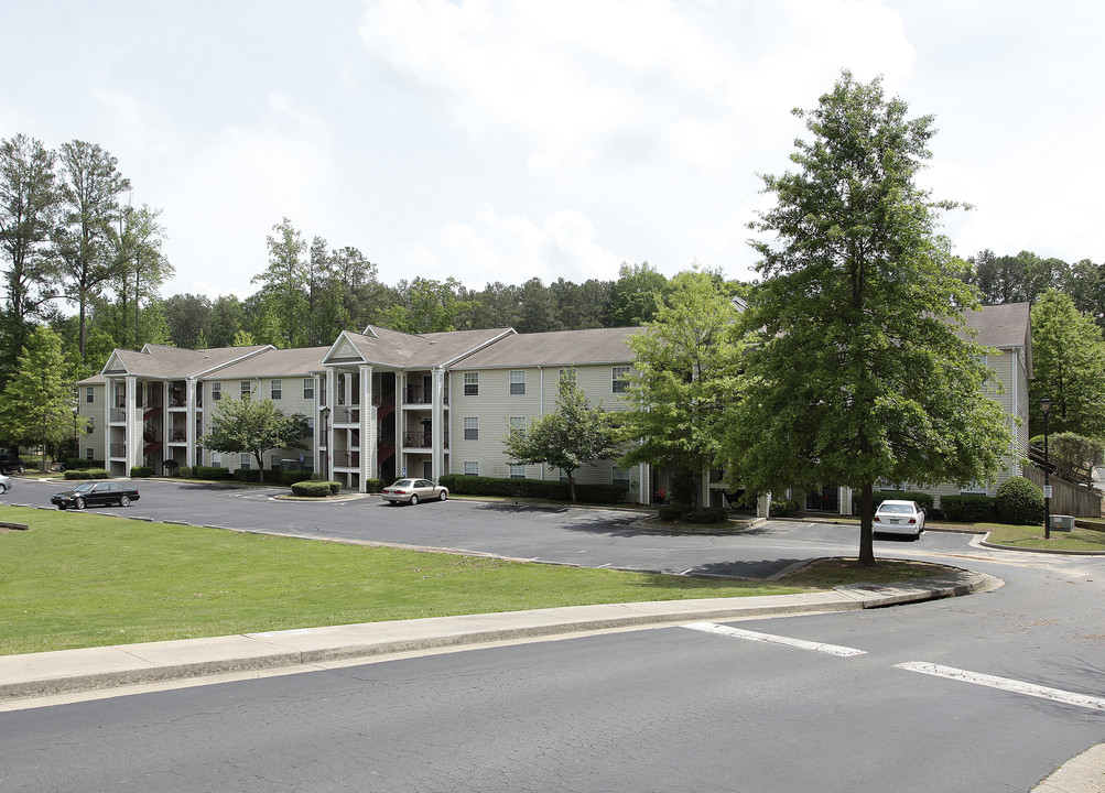 Saddle Creek Apartments in Alpharetta, GA - Building Photo