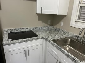 95 Wade St, Unit Floor 1 in Jersey City, NJ - Building Photo