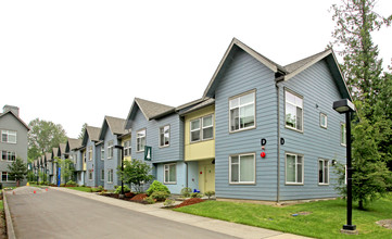 Campus Corner Apartments in Auburn, WA - Building Photo - Building Photo