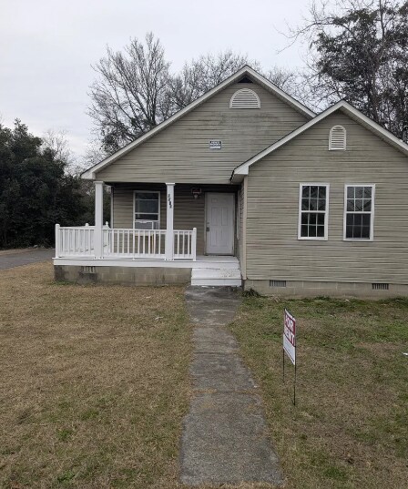 1041 Hall St in Macon, GA - Building Photo